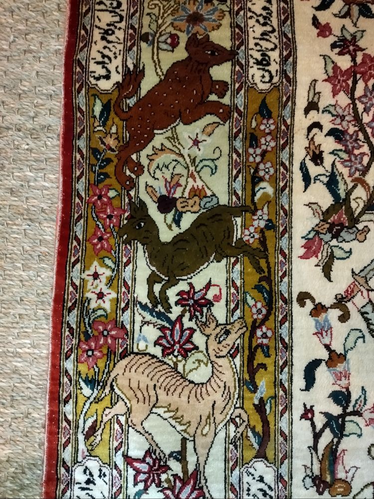 GHOUM Tapis Oriental Iranien En Soie Décor aux Cavaliers Couleurs vives 100x150cms  BON ETAT