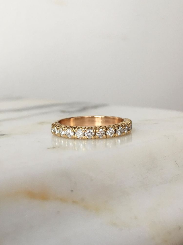 Amerikanischer Halb-Ehering aus 18-karätigem Gold mit Diamanten