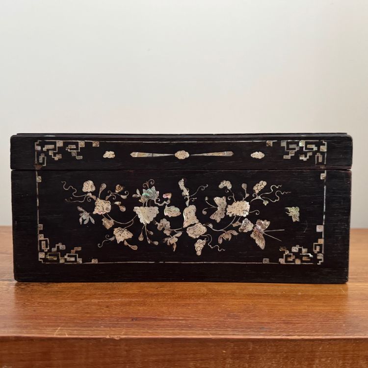 Coffret incrusté de nacre Chine Vietnam fin XIXe
