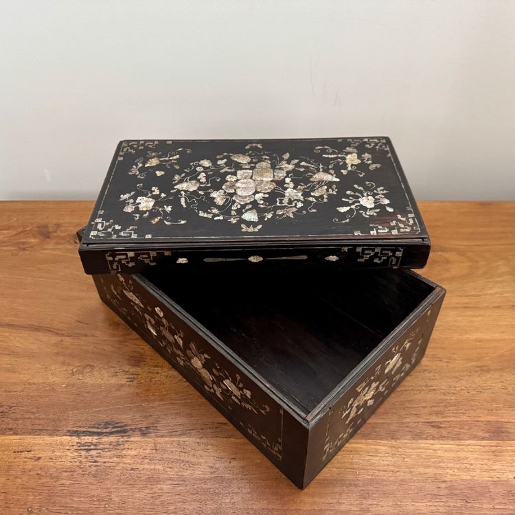 Coffret incrusté de nacre Chine Vietnam fin XIXe