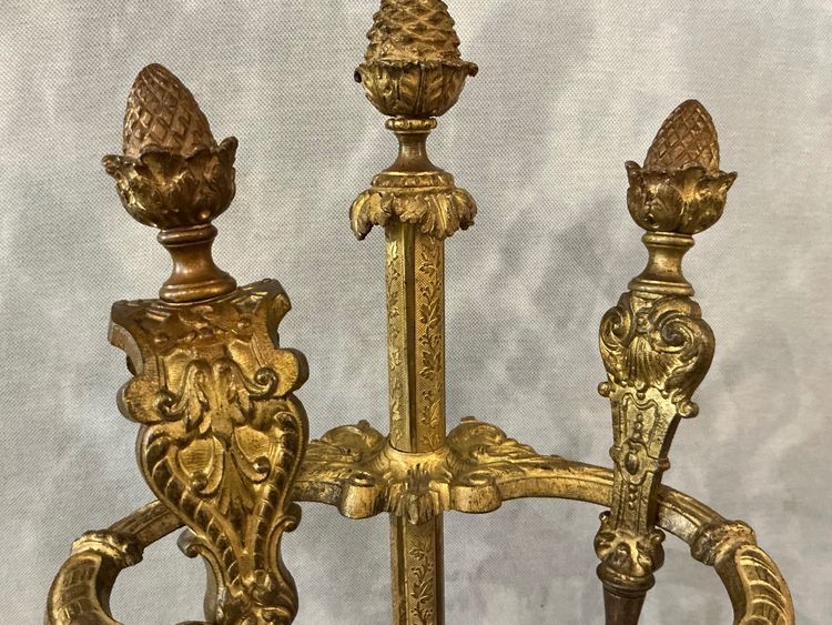 19th-century bronze fireplace set in the Louis XVI style 