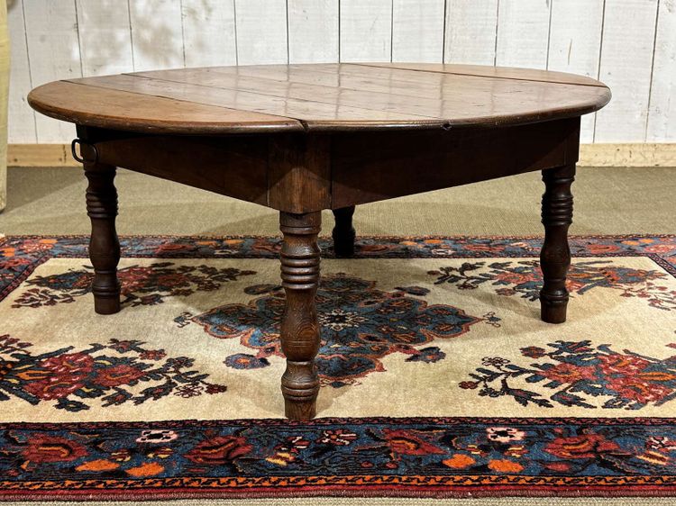Table basse ovale en sapin début XXème