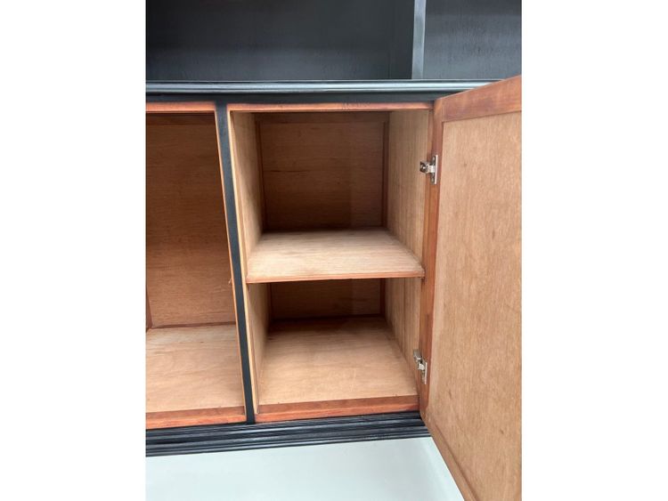 Grande credenza a due corpi, vecchio mobile scolastico, anni '50