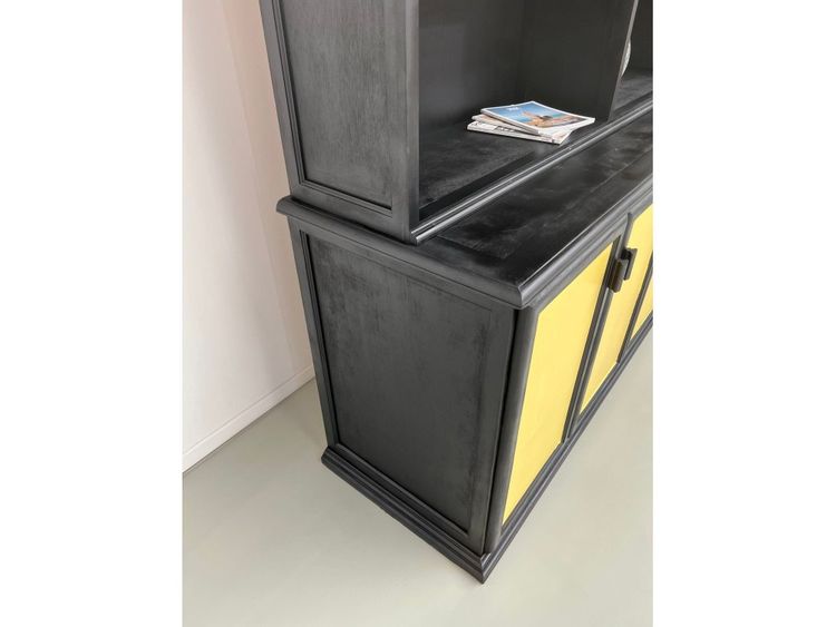 Grande credenza a due corpi, vecchio mobile scolastico, anni '50