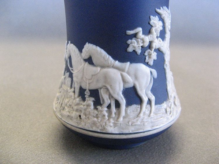 Spolverino William Adams & Sons 1896. 