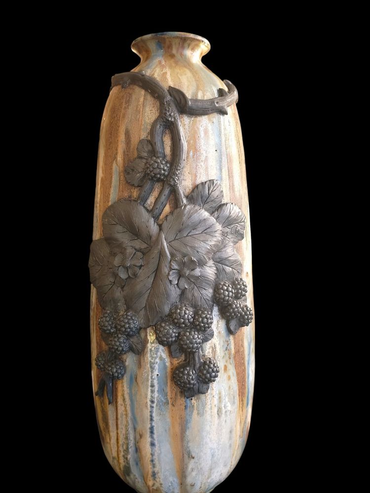 Important vase en  Grès émaillé à coulures nuancées signé Roger Guérin Bouffioux XXeme