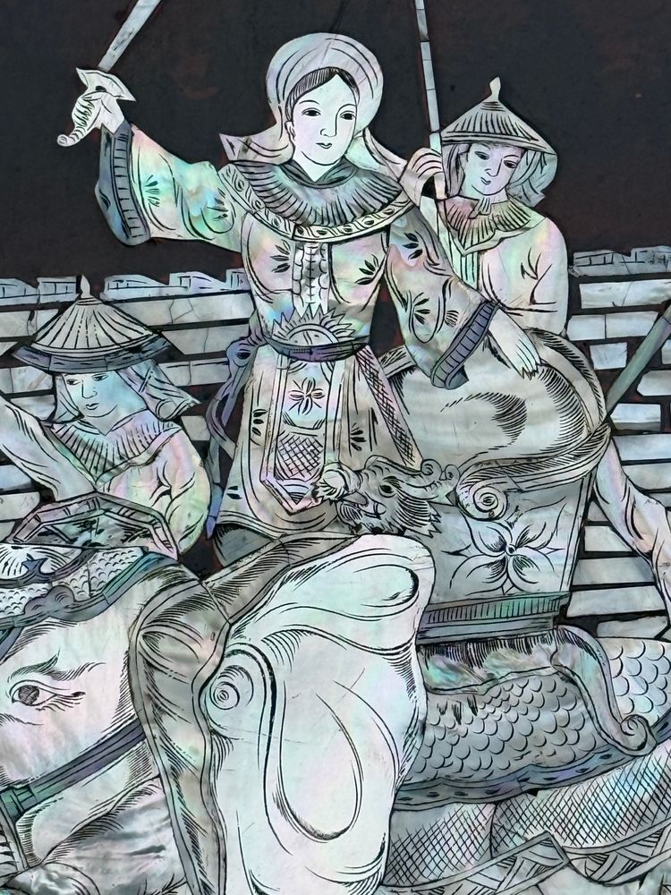 Chinesisches Triptychon im Perlmutt-Stil