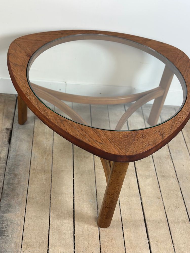 Table basse Tricester par Nathan en teck et vitré 1970