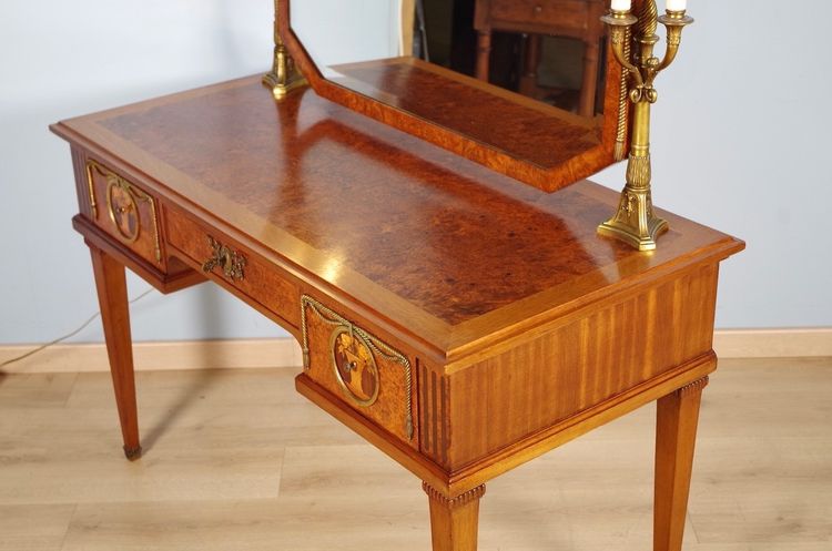 Louis XVI-style dressing table in mahogany, Amboina burl, and gilded bronze, circa 1900