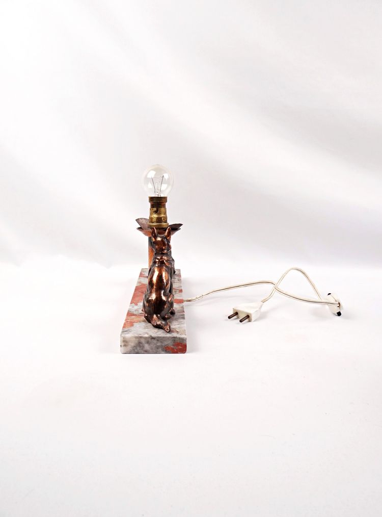 Lampada da notte in stile Art Déco con pastori tedeschi, su base di marmo, primi anni del XX secolo