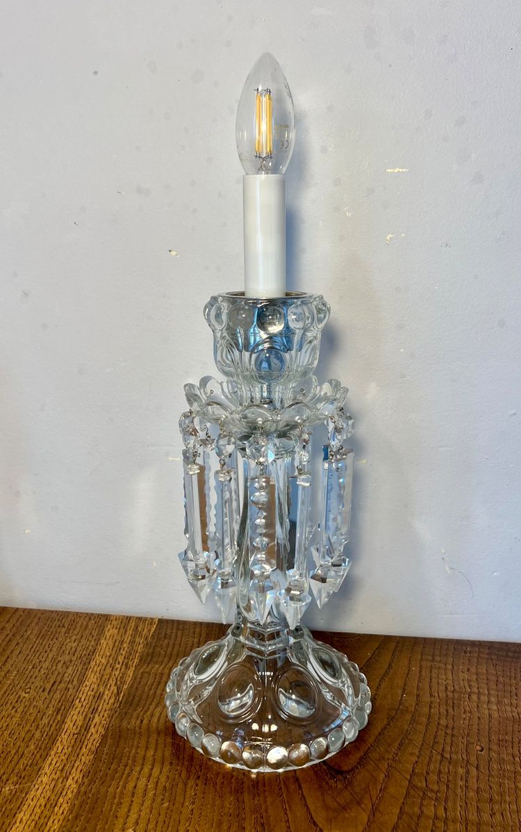 Coppia di lampade-candelieri in cristallo