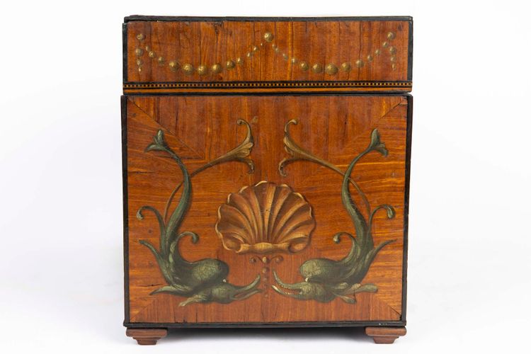 Painted satinwood box, England, 18th century