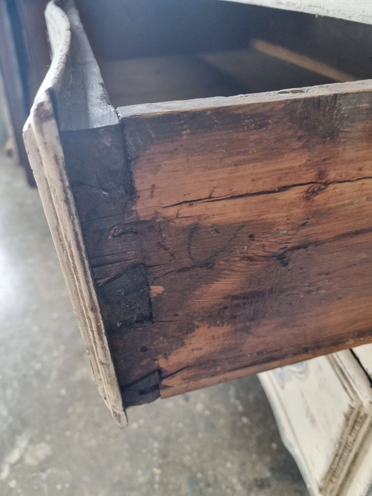 Commode style louis 15