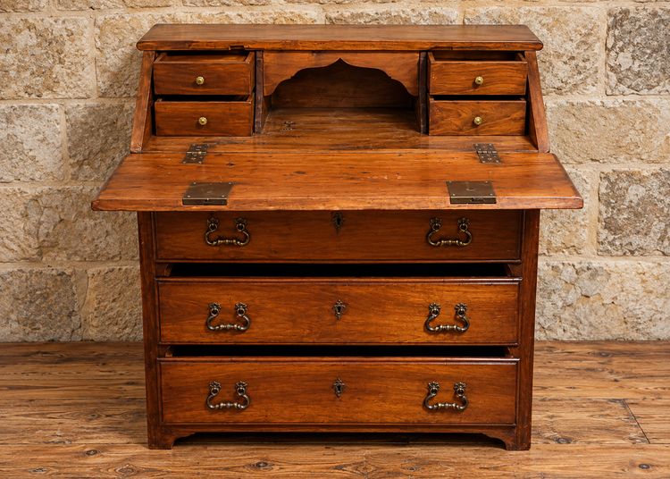 Solid Walnut Chest-Desk with Drop-Down Top – 18th Century – Double Lock
