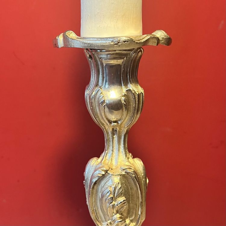 Pair of Rocaille lamp bases, 19th century