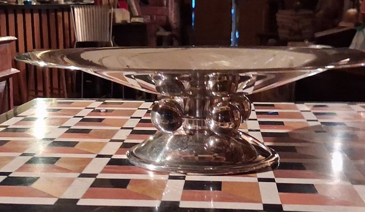 Art Deco Fruit Bowl
