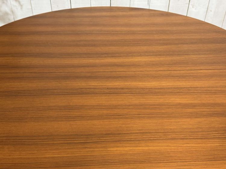 1970s teak table with 1 extension