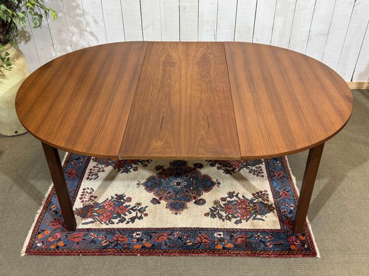 1970s teak table with 1 extension