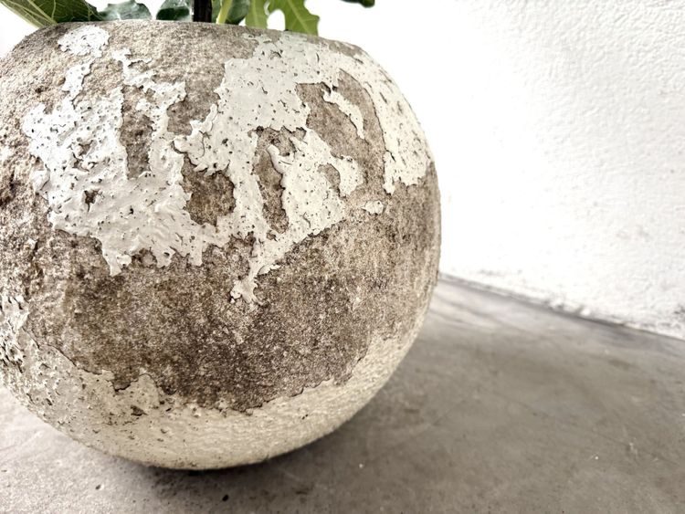 Spherical fiber-cement planter, DLG Willy Guhl, 1960s