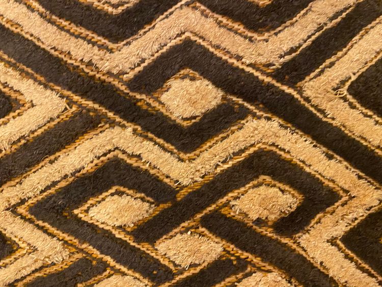 Antique Kuba textile from Kasai, made of embroidered raffia 2
