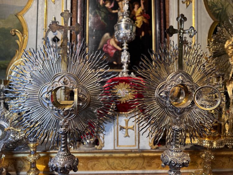 Pair of silver monstrances - Armand Caillat - 19th century