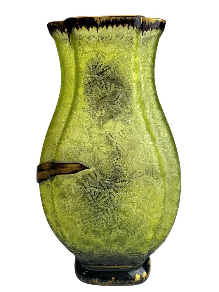 Baccarat – Vase „Bromelien“ 