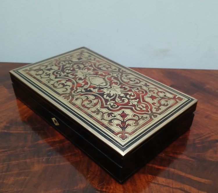 Boulle marquetry box