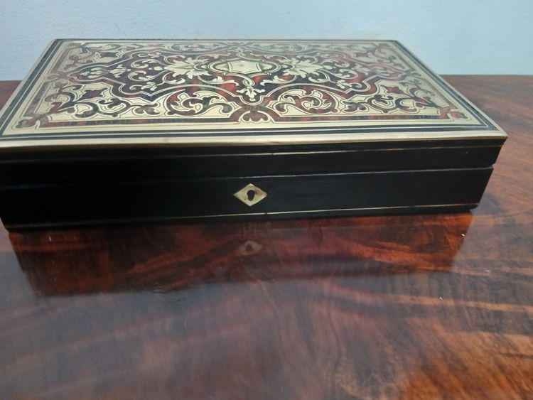 Boulle marquetry box