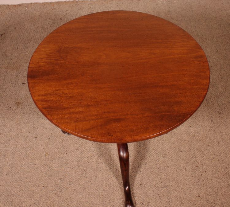 petite table tripode en acajou du début du 19° siècle
