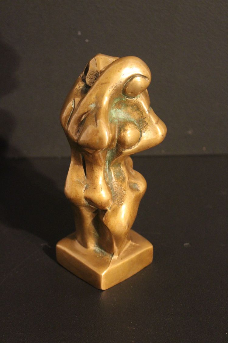 Sculpture by Camille Garbell