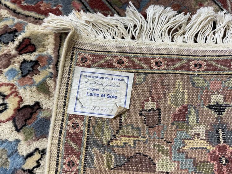 Handmade Iranian wool and silk rug - 1.87 m x 1.23 m