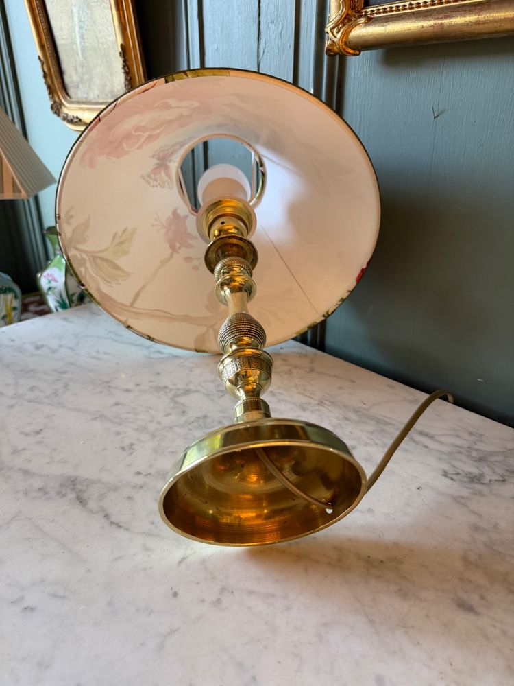 Coppia di lampade in bronzo, altezza 41,5 cm