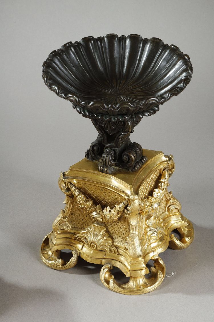 PAIR OF GILT AND PATINATED BRONZE CUPS, 19TH CENTURY