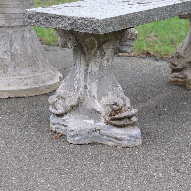 Garten-Set mit Tisch und zwei Bänken