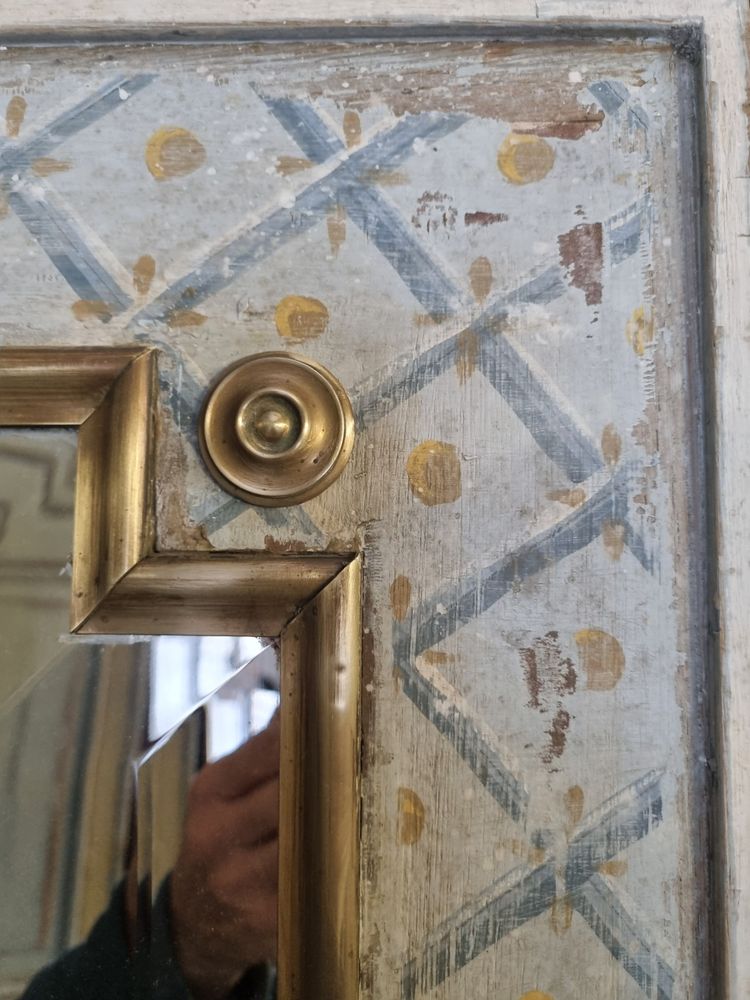 Pair of beveled mirrors 