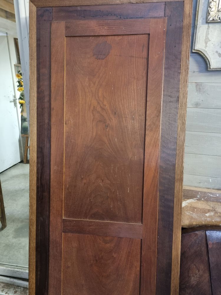 Pair of beveled mirrors 