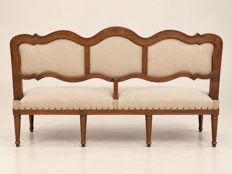 Sofa Epoche Ludwig XVI – Modell mit Aalköpfen – Geschnitztes Nussholz