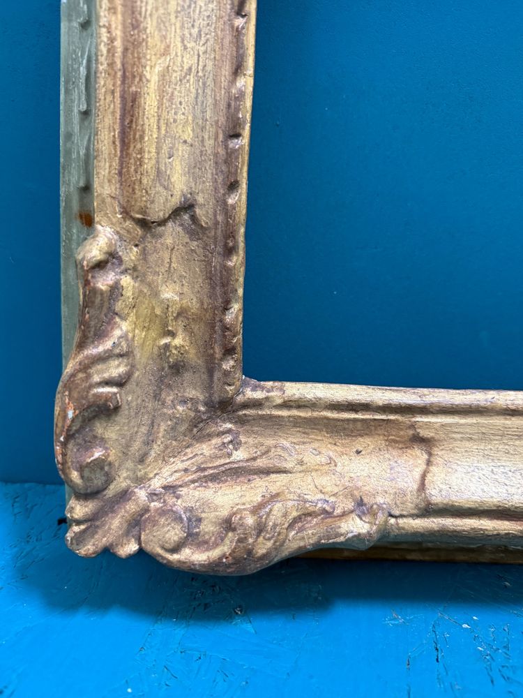 Antique 20th-century gilded and lacquered picture frame, 59x48 cm