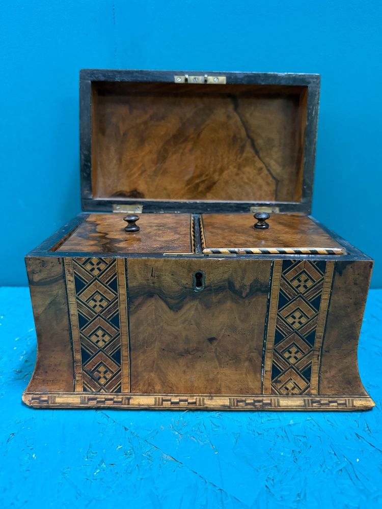 Antique inlaid tea box, 19th century, 16x24x14 cm.