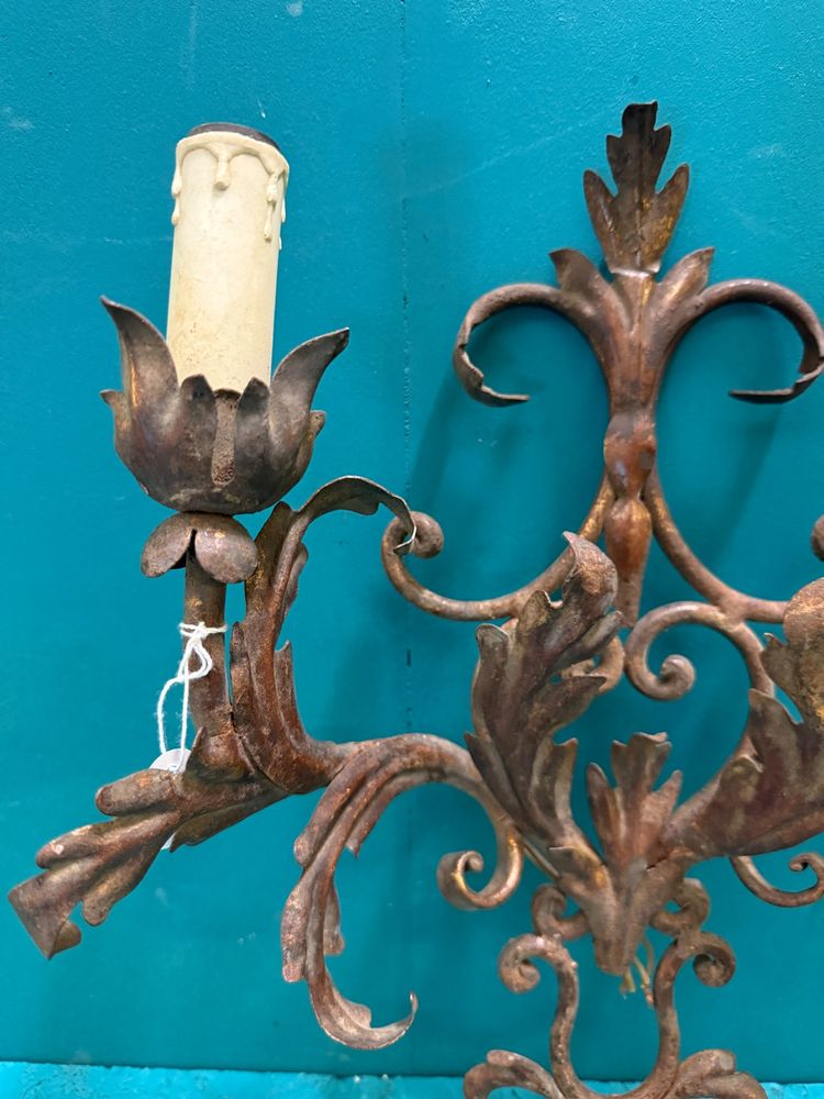 Antique 20th-century wrought-iron wall sconce with two lights, 41x35 cm