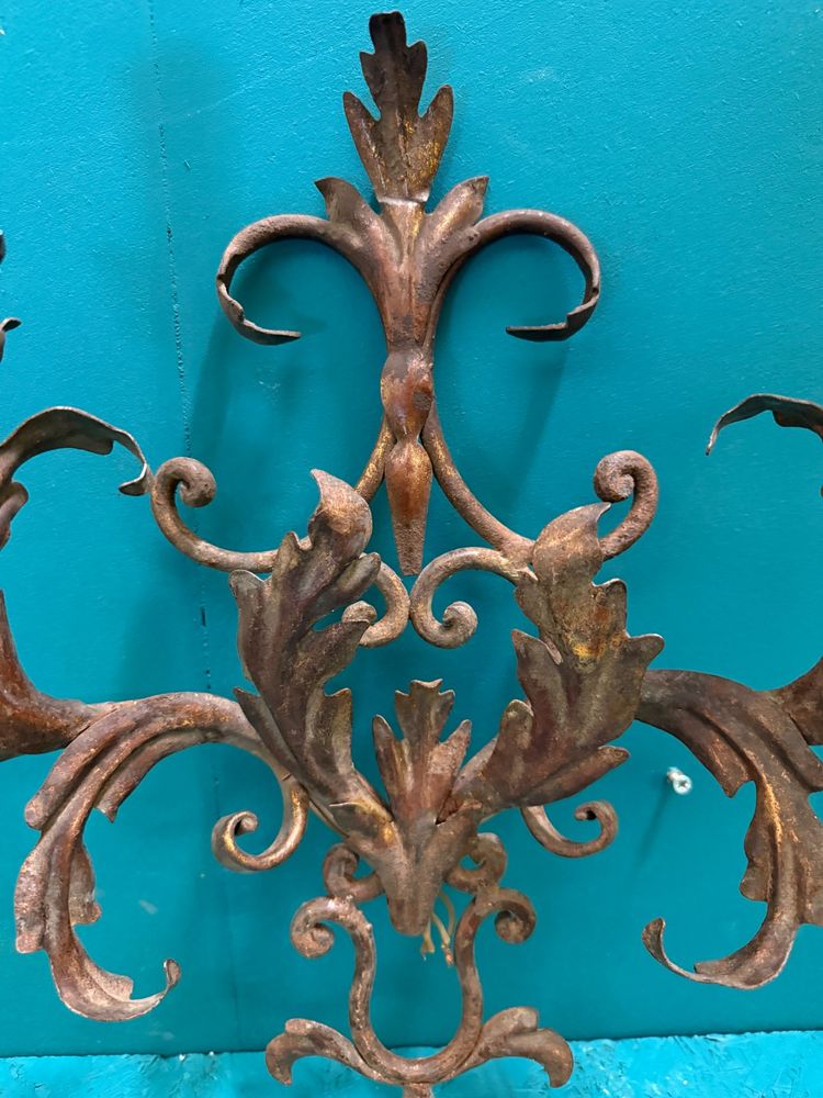 Antique 20th-century wrought-iron wall sconce with two lights, 41x35 cm