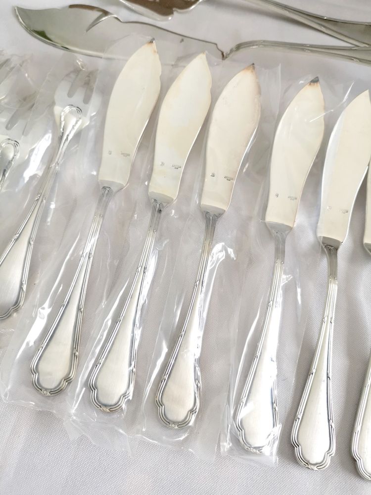 Ercuis Trianon "Poisson" Silver-Plated 26-Piece Tableware Set