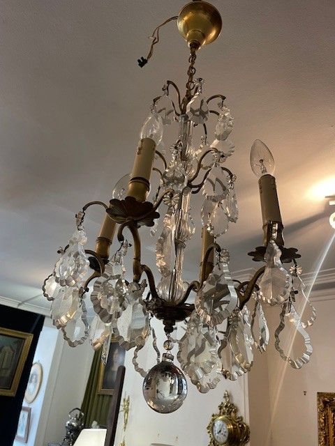 lampadario in bronzo e cristallo