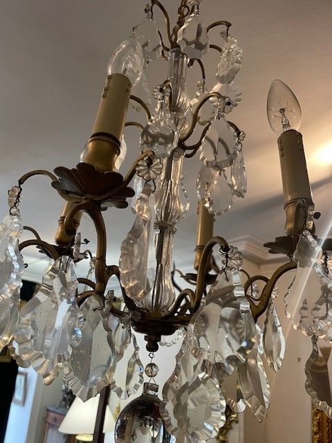 lampadario in bronzo e cristallo