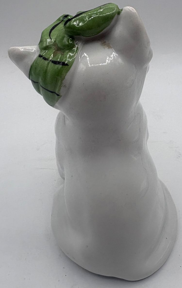 PORCELAIN KITTEN 