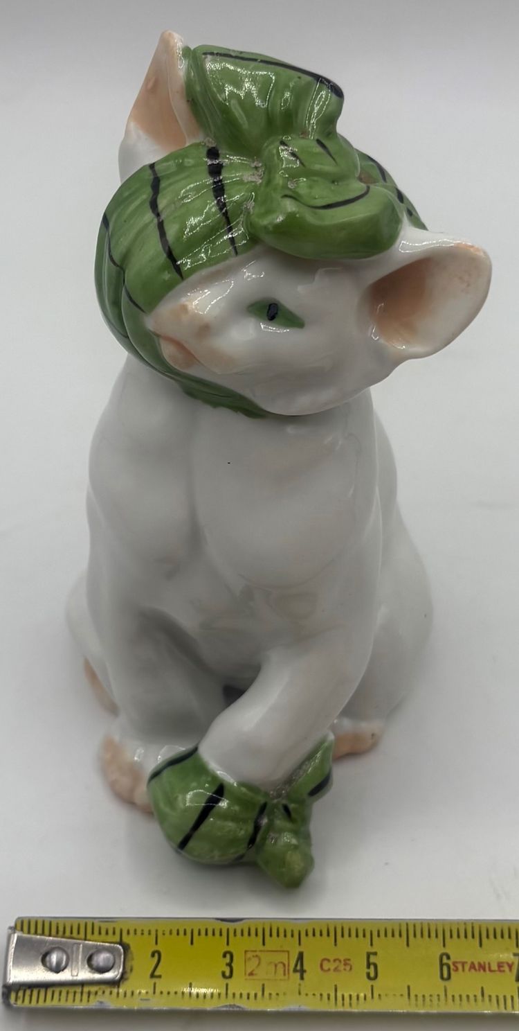 PORCELAIN KITTEN 