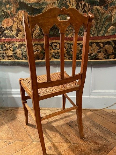 Charmante suite de 4 chaises cannées début 19 ème