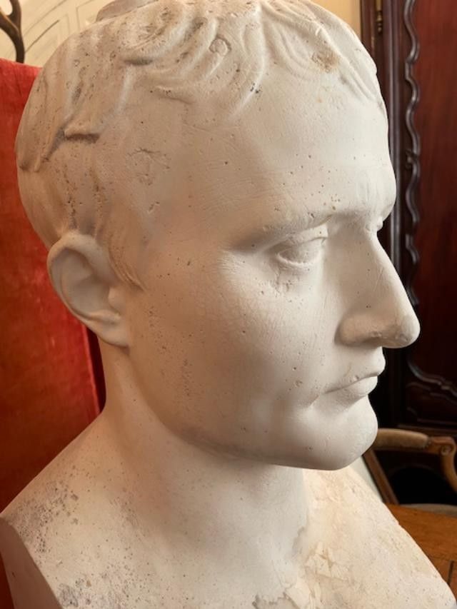 Important bust of Napoleon