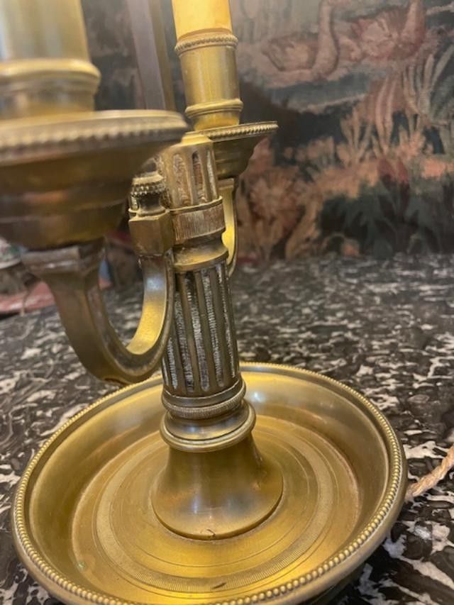 Louis XVI-style bronze hot-water bottle lamp