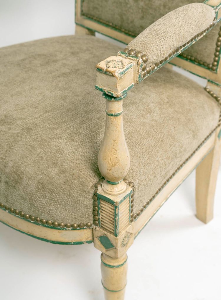 Paire de fauteuils Directoire en bois laqué – Début XIXe siècle